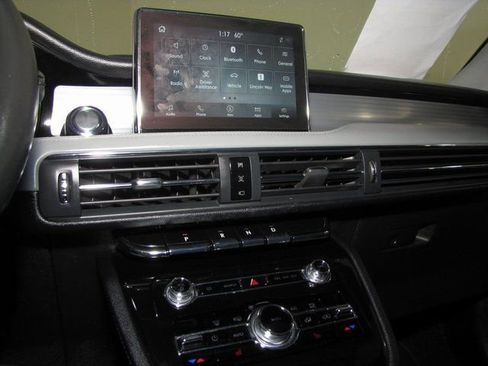 Used 2020 Lincoln Corsair Reserve image 7