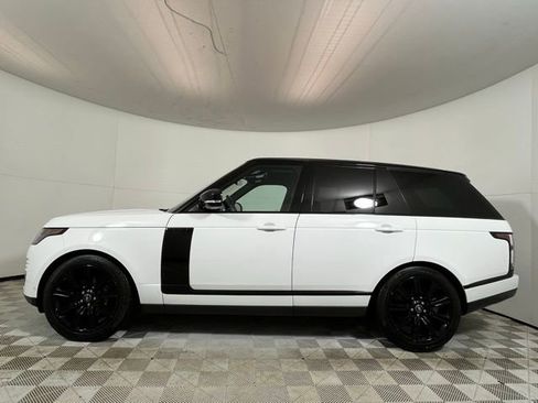 Used 2022 Land Rover Range Rover Westminster Edition image 4
