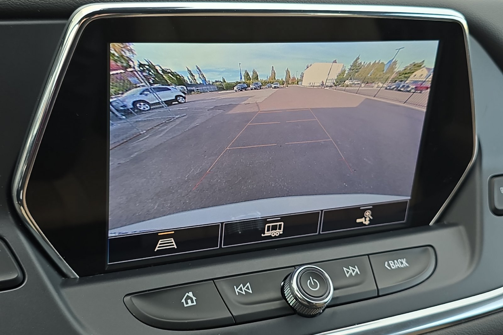 Used 2022 Chevrolet Blazer Premier AWD/4WD image 20