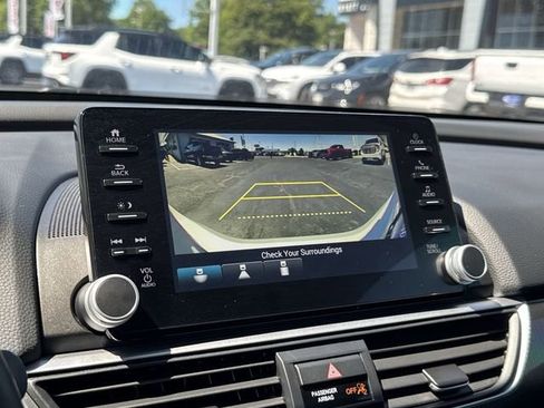 Used 2021 Honda Accord Sport Special Edition image 18