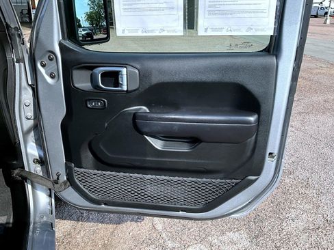 Certified 2020 Jeep Wrangler Sport image 16