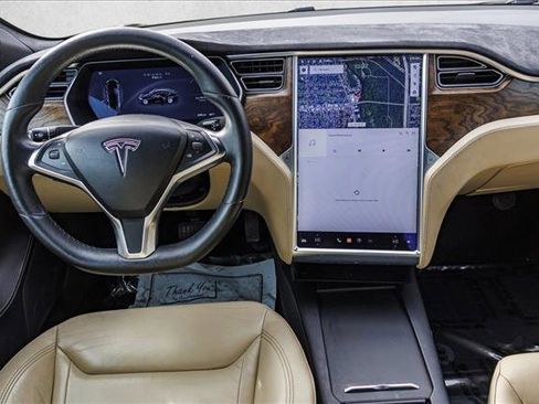 Used 2016 Tesla Model S 70D AWD/4WD image 22