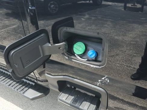 New 2025 Ford F350 XLT w/ 360-Degree Camera Package image 15