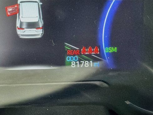 Used 2024 Toyota RAV4 XLE AWD/4WD image 14