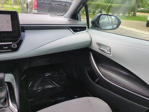 Certified 2024 Toyota Corolla SE FWD image 16