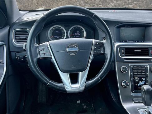 Used 2011 Volvo S60 T6 image 5