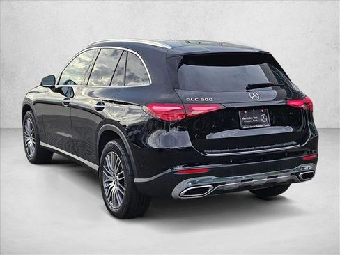 Certified 2026 Mercedes-Benz GLC 300 image 8
