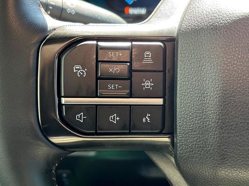Used 2024 Ford F350 Platinum AWD/4WD image 37