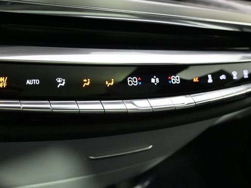 New 2025 Cadillac Lyriq Luxury image 27