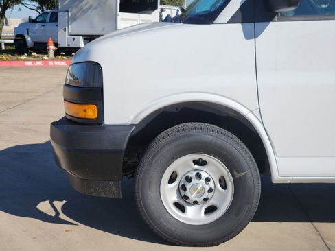 New 2025 Chevrolet Express 2500 w/ Driver Convenience Package image 14