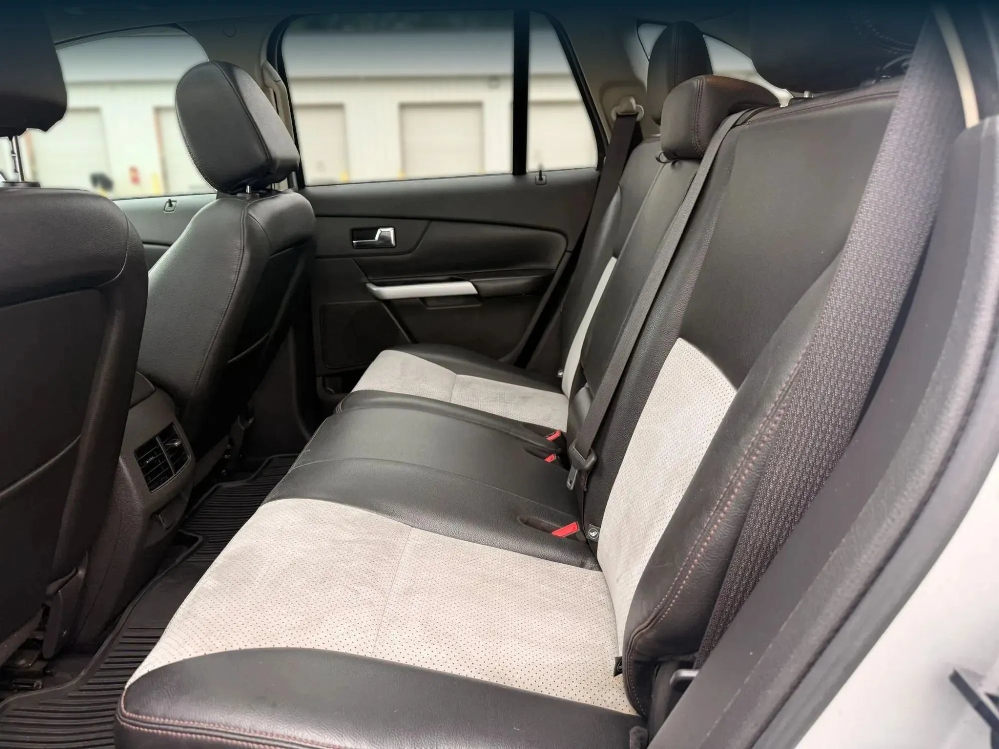 Used 2013 Ford Edge SEL AWD/4WD image 21