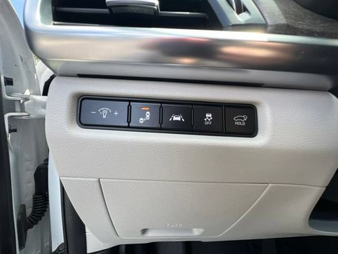 Used 2021 Kia Telluride EX w/ EX Premium Package AWD/4WD image 11