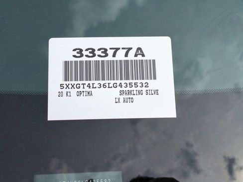 Used 2020 Kia Optima LX FWD image 16