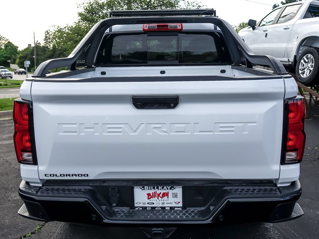 New 2026 Chevrolet Colorado Z71 w/ Midnight Edition AWD/4WD image 7