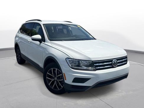 Used 2021 Volkswagen Tiguan S FWD image 4