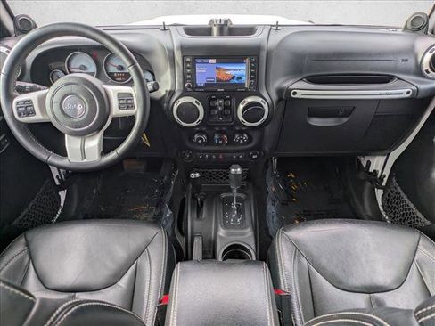Used 2014 Jeep Wrangler Polar Edition image 16