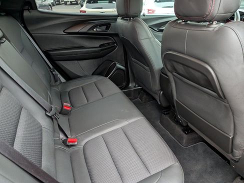 Used 2023 Chevrolet TrailBlazer RS w/ Convenience Package image 25