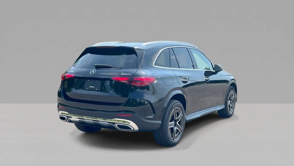 Used 2027 Mercedes-Benz GLC 300 4MATIC image 8