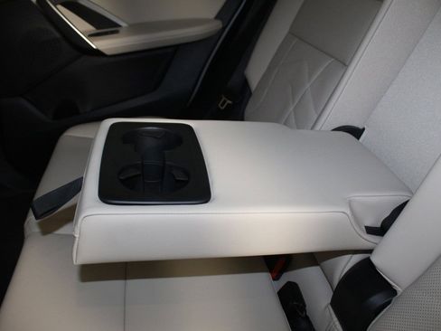 Used 2025 BMW X1 xDrive28i w/ Convenience Package image 26