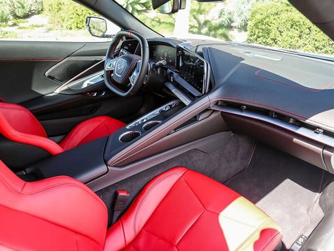 Used 2026 Chevrolet Corvette Stingray Coupe w/ Z51 Performance Package image 21