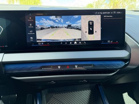 Used 2025 BMW X3 xDrive30i w/ Premium Package image 23