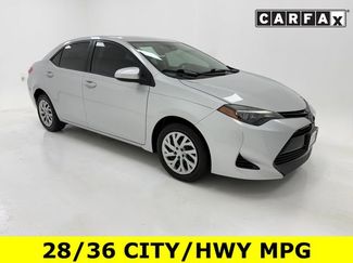 Used 2018 Toyota Corolla LE FWD video 1