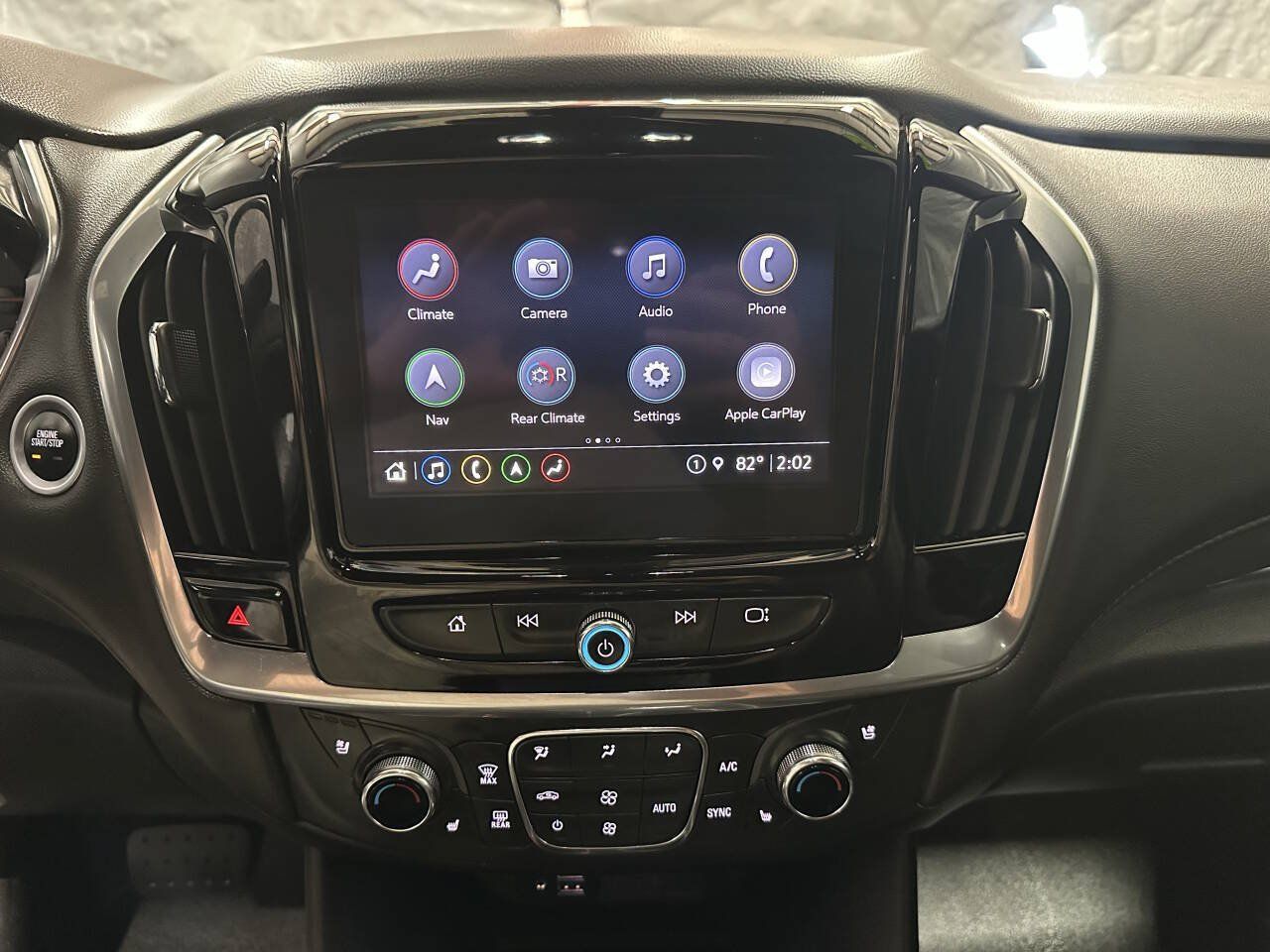 Used 2023 Chevrolet Traverse High Country w/ LPO, Cargo Package AWD/4WD image 23