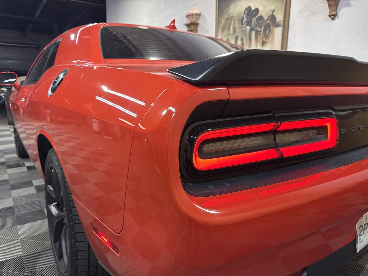 Used 2022 Dodge Challenger SXT w/ Blacktop Package RWD image 9