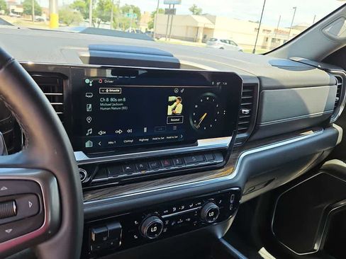 Used 2025 Chevrolet Silverado 1500 LT Trail Boss w/ Protection Package AWD/4WD image 24