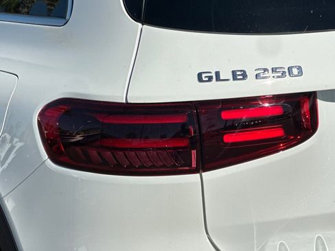 New 2025 Mercedes-Benz GLC 63 AMG S image 14
