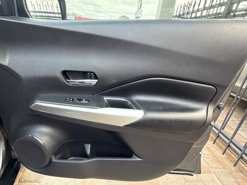 Used 2020 Nissan Kicks SR w/ SR Premium Package image 35