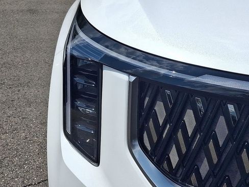 New 2026 Kia Carnival EX image 8