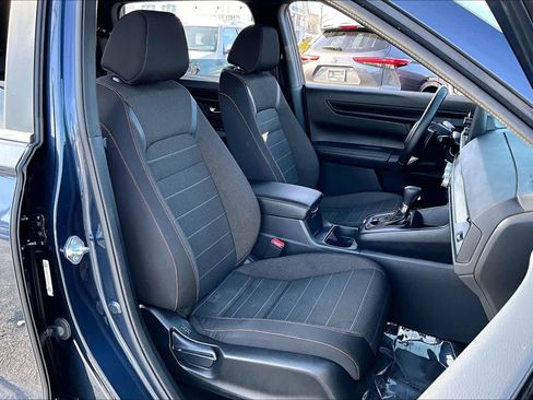 Used 2024 Honda CR-V Sport image 9