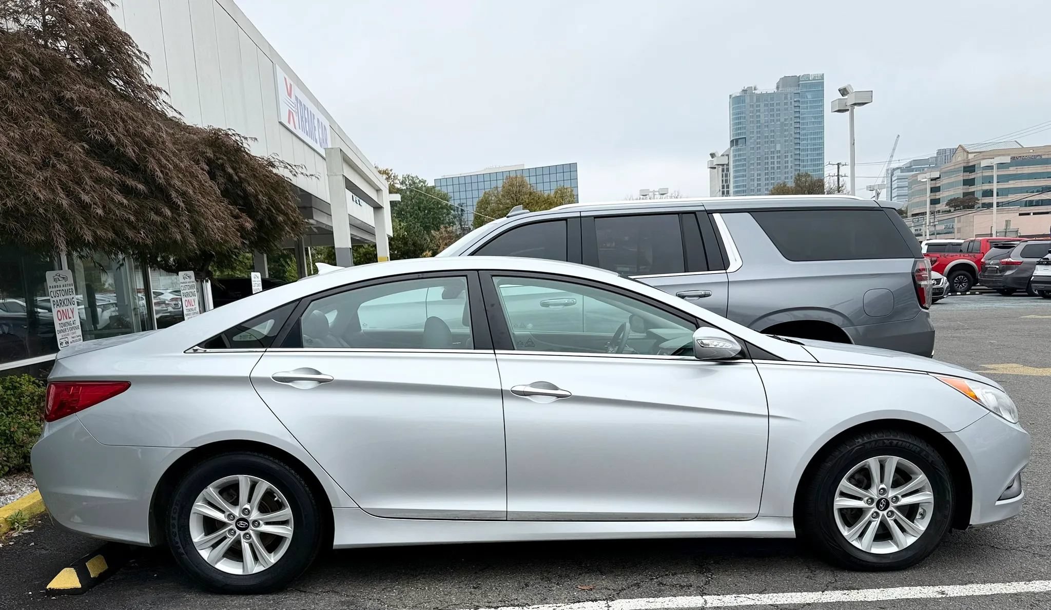 Used 2014 Hyundai Sonata GLS w/ Popular Equipment Group 2 FWD image 8