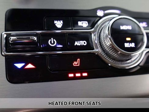 Used 2023 Lincoln Aviator Standard image 5