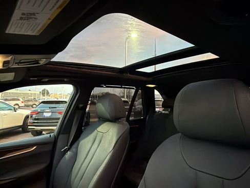 Used 2018 BMW X5 xDrive40e image 30