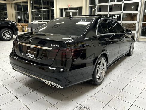 Used 2014 Mercedes-Benz E 350 4MATIC Sedan image 11