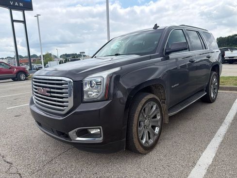Used 2017 GMC Yukon SLE w/ Convenience Package AWD/4WD image 1