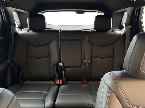 Used 2024 Cadillac XT5 Luxury FWD image 17