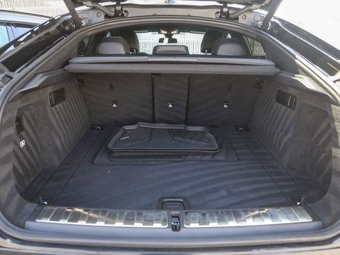 Certified 2023 BMW X6 xDrive40i w/ M Sport Package image 23