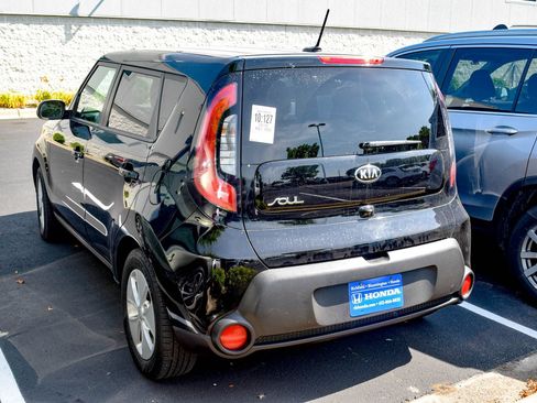 Used 2016 Kia Soul w/ Convenience Package FWD image 18