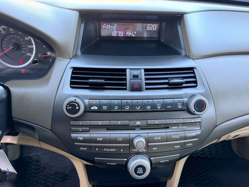 Used 2010 Honda Accord LX image 34
