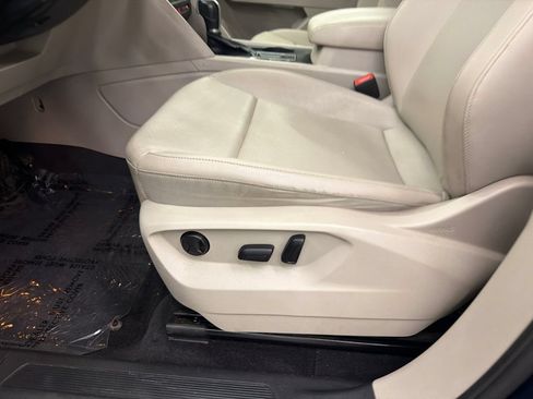 Used 2018 Volkswagen Atlas SE FWD image 10