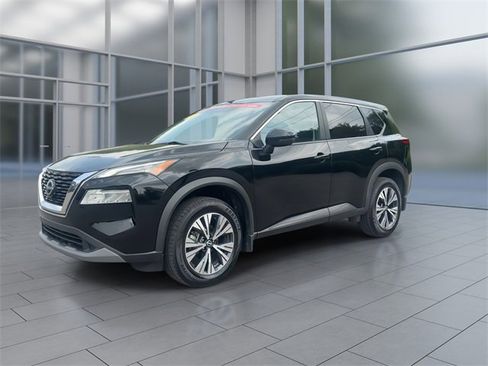 Certified 2022 Nissan Rogue SV image 4