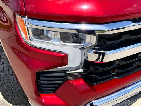 Used 2023 Chevrolet Silverado 1500 LT RWD image 26