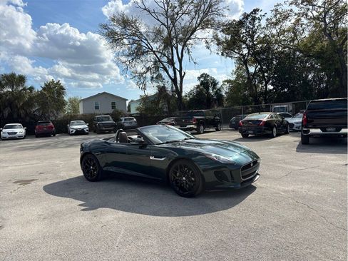 Used 2014 Jaguar F-TYPE Convertible image 15