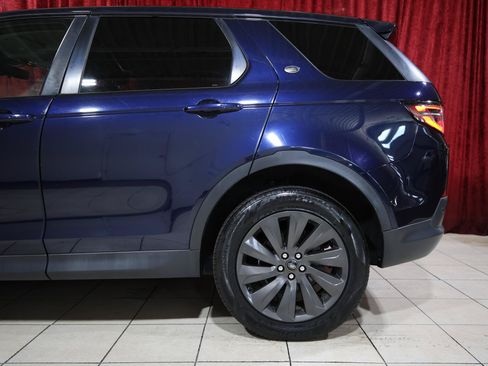 Used 2020 Land Rover Discovery Sport SE AWD/4WD image 6
