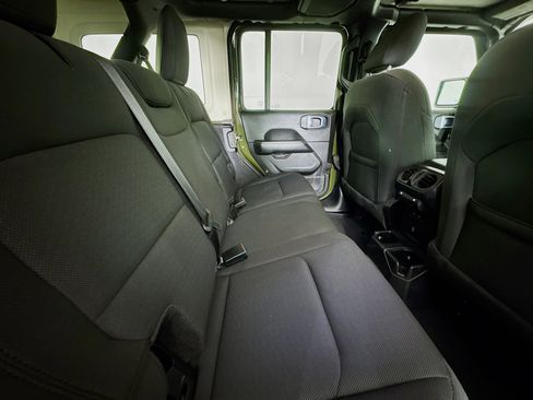 Used 2021 Jeep Wrangler Unlimited Sahara w/ Dual Top Group image 26