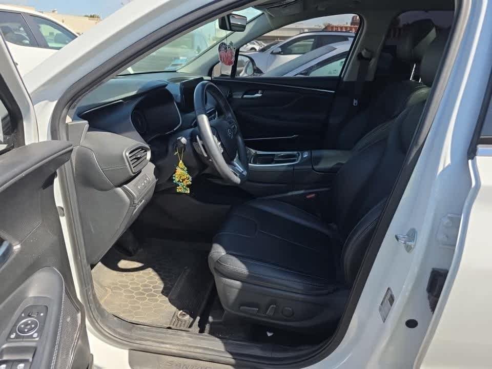 Used 2023 Hyundai Santa Fe SEL w/ Premium Package FWD image 5