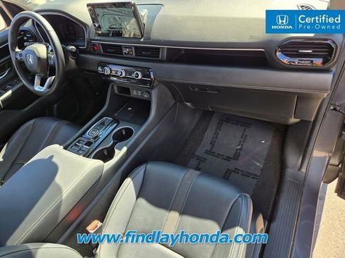 Certified 2025 Honda Pilot Touring image 22